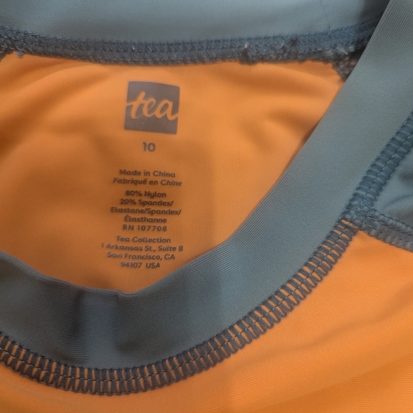 Tea Collection Long Sleeve Rashguard - Picture 2 of 2